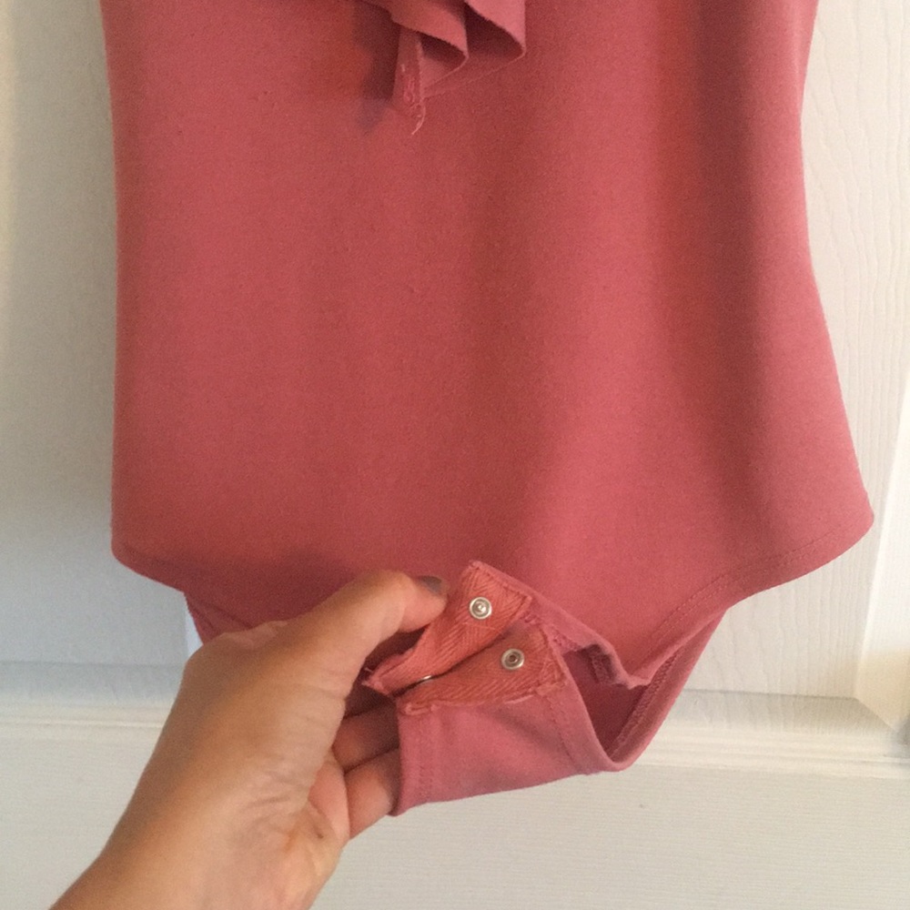 Rue21 Sleeveless Top - Picture 2 of 5